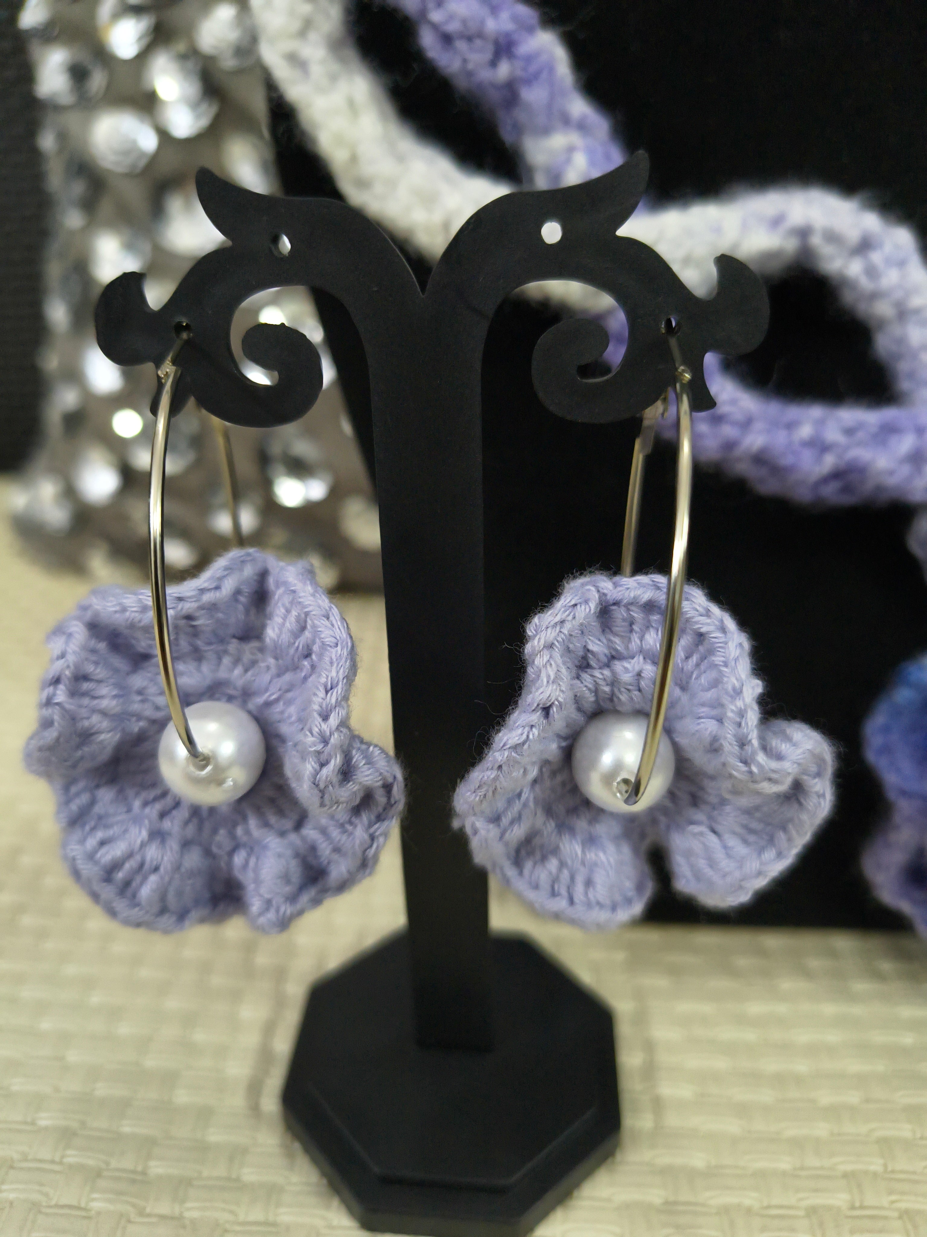 Periwinkle crochet flower earrings with pearl detail on hoops